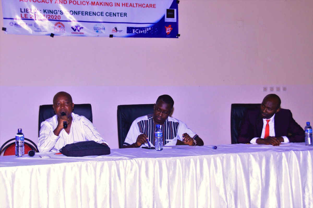 StdCongress's tweet photo. chaque stagiaire avant de commencer ses #stages devrait avoir un #contrat et une #assurance afin d'avoir des #preuves évidentes en cas d'accident. continue Dr michel

@abem_burundi @UNGCVS @InciSioNBurund1 https://t.co/ZS299Qz5pe
