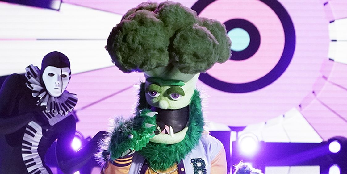 digitalspy's tweet photo. The Masked Singer US unmasks Broccoli as legendary singer:
https://t.co/I2sQ33RNhC
#MaskedSingerUS https://t.co/y3c6Ft4rb6