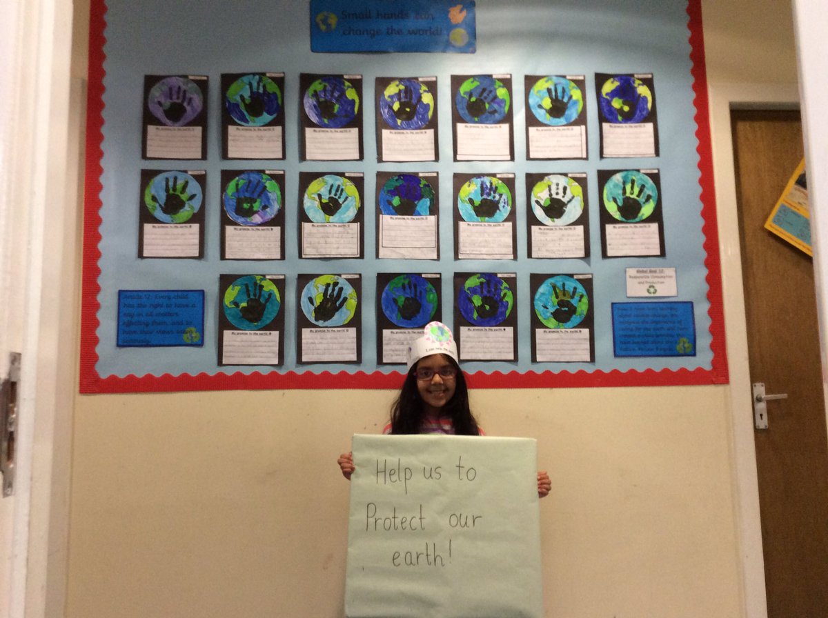 ArklestonSchool's tweet photo. The fun continues!!! 🌎♻️ #UNICEF #Dayforchange @GretaThunberg https://t.co/aLxVC7TfeI
