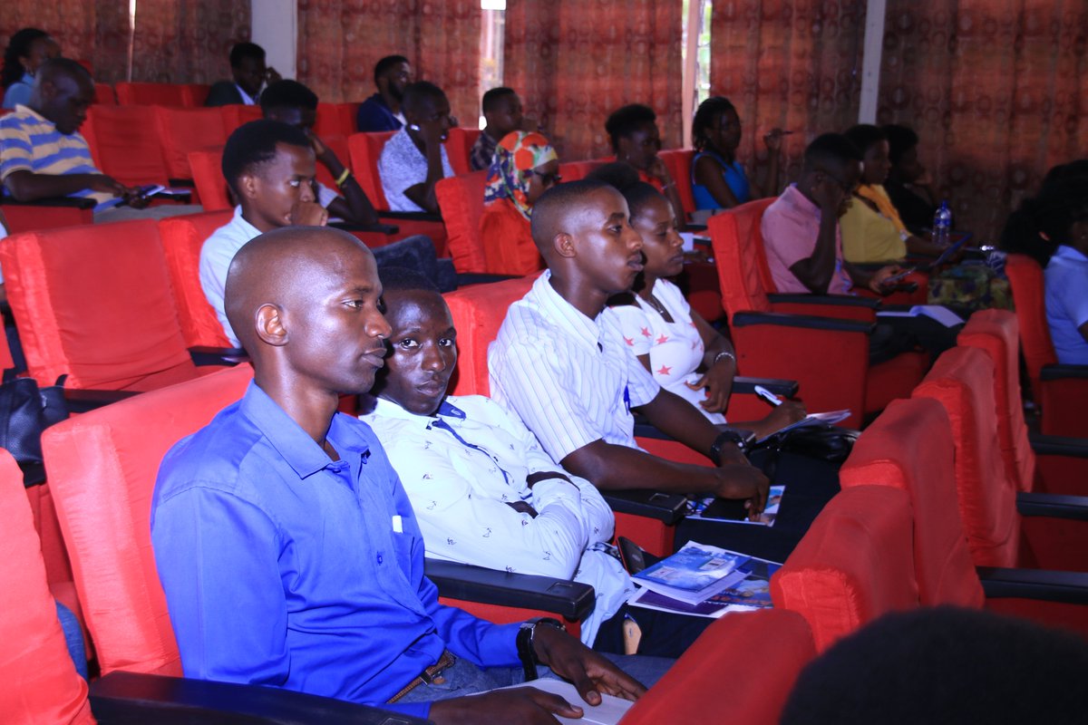 StdCongress's tweet photo. dans le #vif de la 3eme #session du panel

@abem_burundi @UNGCVS @InciSioNBurund1 @Ndakiranet https://t.co/E38QrGPwpZ