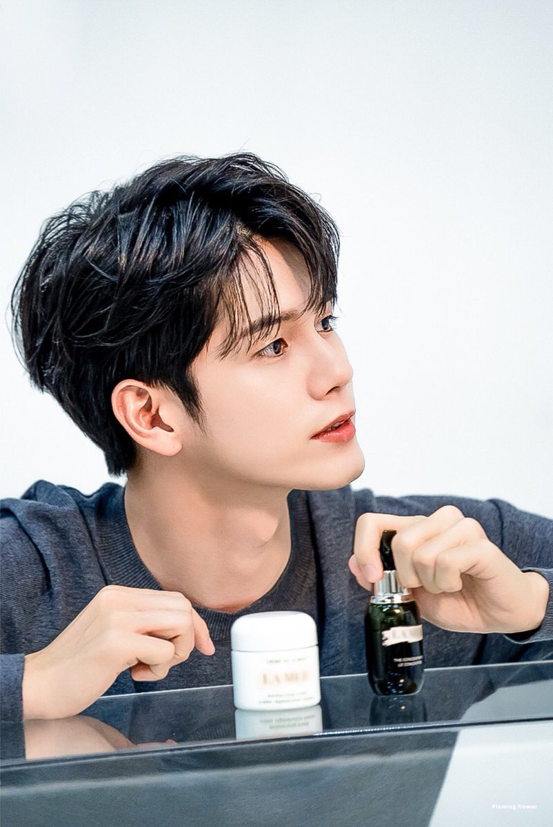 201127 판타지오 포스트

#옹성우 #Ongseongwu