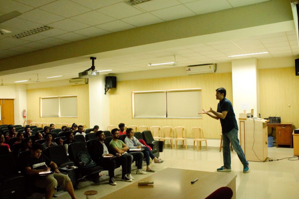 Connect_IISc's tweet photo. A biochemistry researcher shares his experiences as a new teacher: https://t.co/EwuGox9dCB
(Photo courtesy: Purusharth Rajyaguru) https://t.co/qbzJN5UVrf