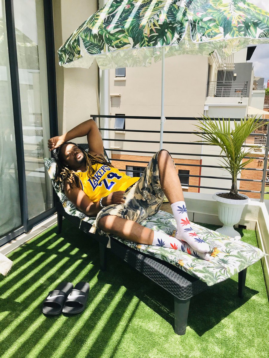 buffalosouljah1's tweet photo. There’s a difference between a house and a home bumping the #Unityalbum All Summer 🏖 https://t.co/NvBEdOynVU
