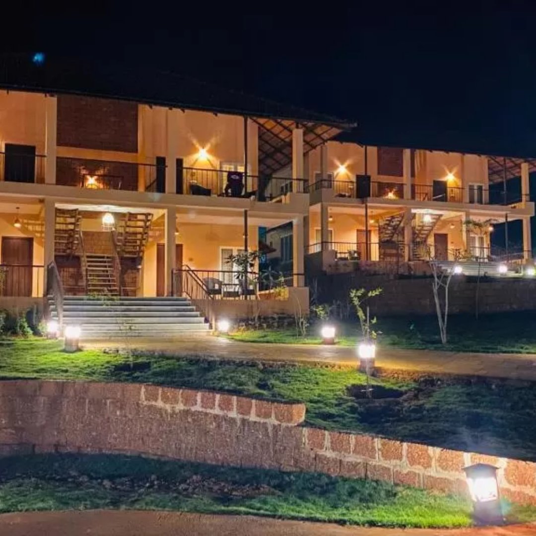 Travelxpdotcom's tweet photo. When you visit Machaan Plantation Resort, Sakleshpur, the epitome of tranquility and relaxation, you’re bound to revisit. For an unforgettable evening by the Bonfire or some relaxation time in the pool. Book this refreshing experience starting at INR 9,999/- https://t.co/PJxyJwR3HK