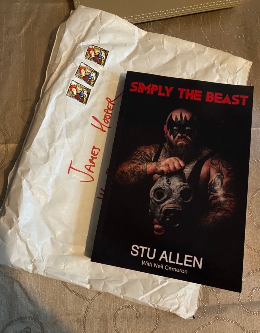 Fucking fantastic post today! Cheers @EWW_Dominator Can’t wait to get into it 👊 

Grab yourself a copy, follow the link in my bio 👍👍 #britwres #professionalwrestling #prowrestling #EWW #wrestling #supportwrestling #goodreads #autobiography