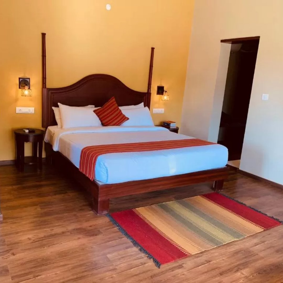 Travelxpdotcom's tweet photo. When you visit Machaan Plantation Resort, Sakleshpur, the epitome of tranquility and relaxation, you’re bound to revisit. For an unforgettable evening by the Bonfire or some relaxation time in the pool. Book this refreshing experience starting at INR 9,999/- https://t.co/PJxyJwR3HK