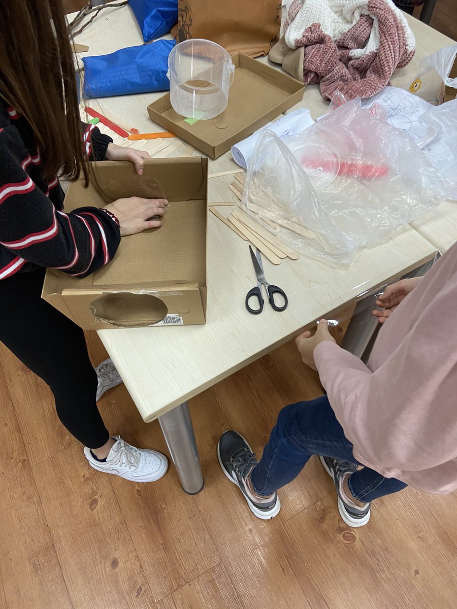 ThisIsAwesomeEd's tweet photo. This is what #designedtolearn looks like! Students following the #engineeringprocess and building devices to clean the oceans of trash. Final project for the #ClimateActionProject. @zelfstudie @JenWilliamsEdu @iamkesler @JuliaFliss @lportnoy @ImagineerSTEAM #SDG14 @AbhilashaTochi https://t.co/vuWRDggg3X