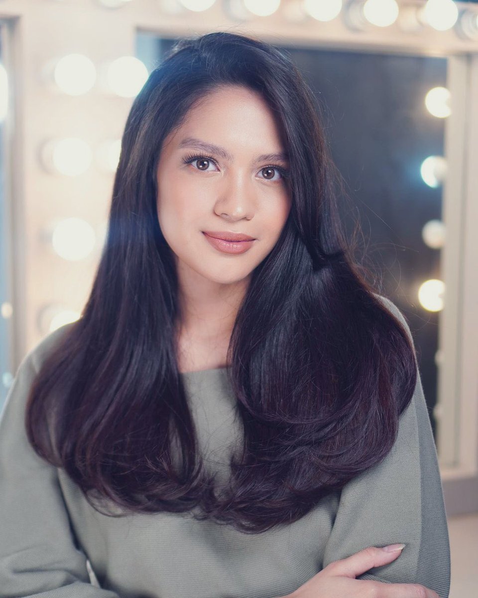 RKANEOFFICIAL's tweet photo. hello ganda π @itsJaneOineza π€π€πβ€οΈβΊοΈ #Rkane
#IGotYouOnTV5 #TeamRisa #TeamGanda ππ https://t.co/VWbfmvjRCm