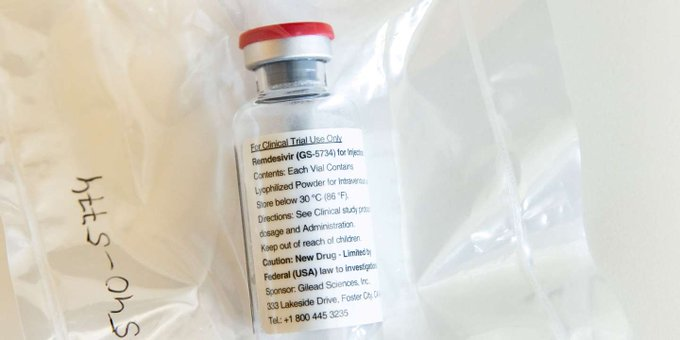 f_royer's tweet photo. @lemondefr Ni étonnement, ni dégout, tout cela est devenu banal, un #scandale chasse l'autre, ce qui augmente d'une façon sans doute #irréversible: la #défiance. La #vaccination? Avec quelle produit? Quel crédit accorder aux propos de Mr P #Douste-#Blazy à ce sujet? https://t.co/Um2Zjc5sci