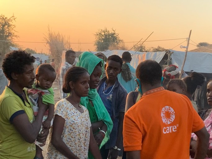 CARE-Helfer Tesfaye Hussein berichtet aus dem Flüchtlingslager in Um Raquba an der sudanesisch-äthiopischen Grenze. Täglich kommen Tausende Menschen aus Äthiopien in die sudanesische Provinz Gedaref. „Die Situation vor Ort ist erschütternd...