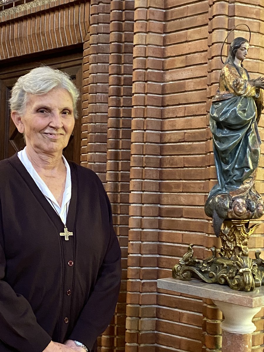 Hoy queremos destacar el compromiso de #MagdalenaMorales una vida de entrega y servicio en la Asunción. #Túlohacesposible #somosasunción #asunciónmálaga