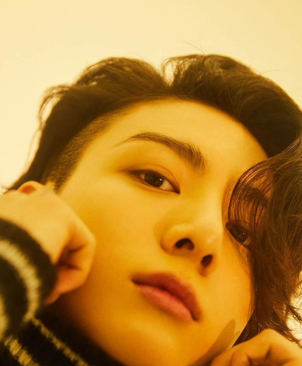 underrated_wrld's tweet photo. DAMN! Jeon jungkook https://t.co/5yNCk2sGee