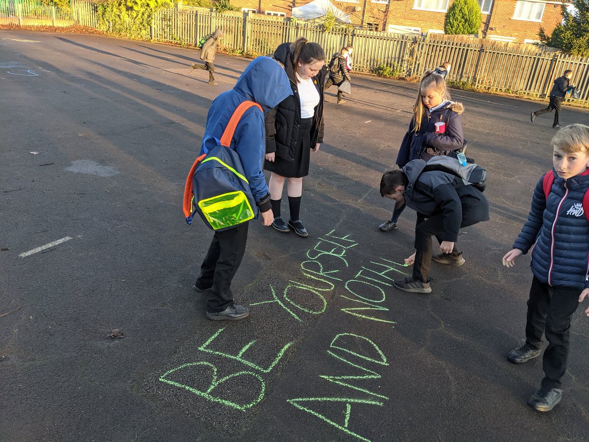 SpringCottagePS's tweet image. #SpringCottage6Tu started the morning with writing a number of positive messages around the school site. We wanted to spread joy and positivity around the school. The other children came out to find these at playtime 😊🙌 #Positivity #KindnessIsInfectious