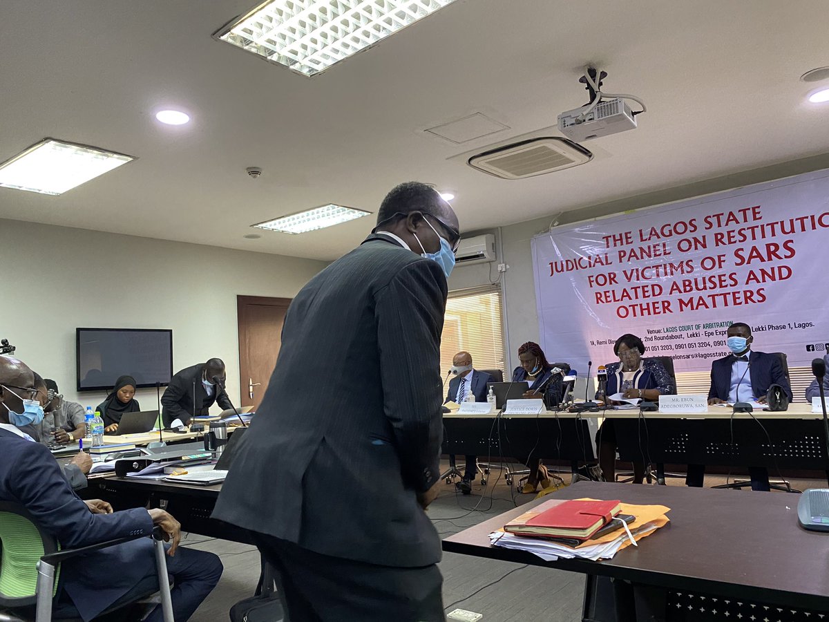 13:45 Chair delivers short ruling. The terms cover the entire day. So whatever the lawyers agreed doesn’t matter. Mr. O is free to watch whichever point of the video he wants, in the interest of justice.Yay? Nope. Projector has a problem. So matter will be reviewed later.