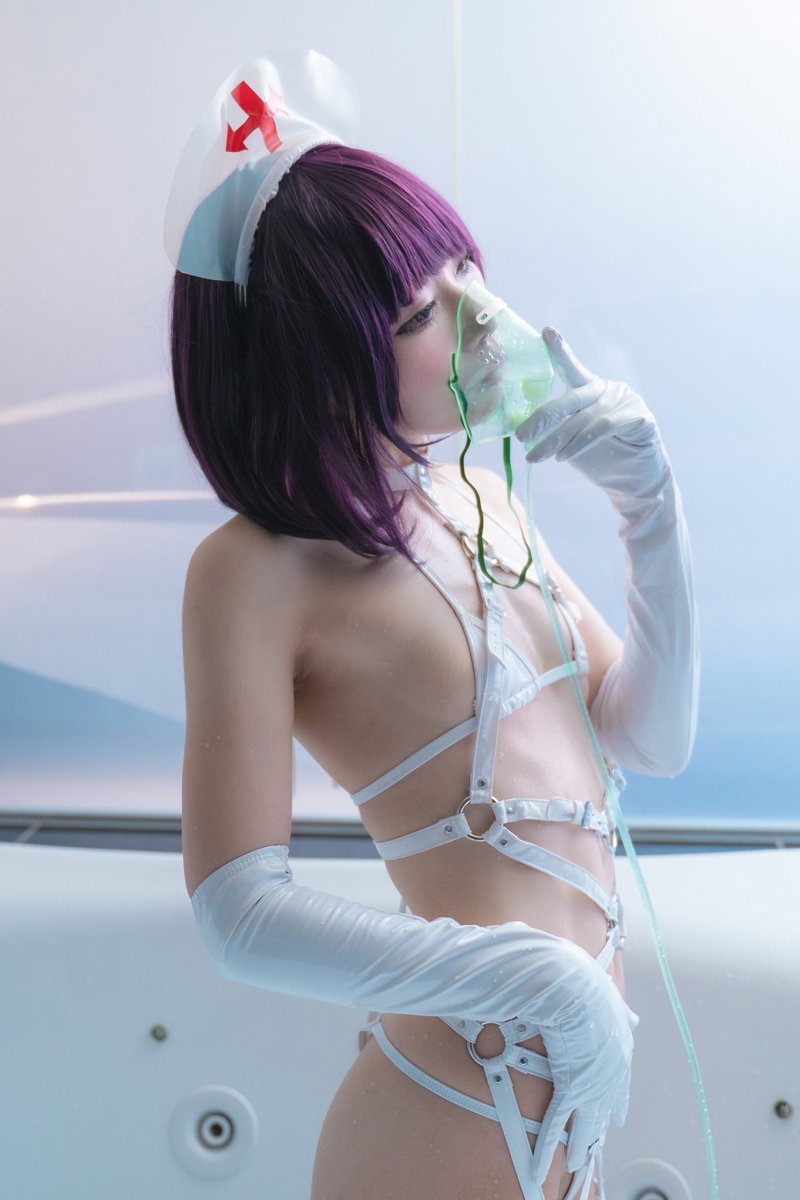 ココニレン tweet media