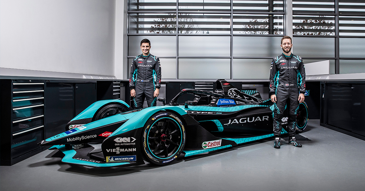 JaguarRacing's tweet photo. ✅The @Jaguar I-TYPE 5 is ready 💙
✅@mitchevans_ is ready 💪
✅@sambirdofficial is ready 👌
🏁Let's go racing @FIAFormulaE
#ME20 #SB10 #ITYPE5 #JaguarFormulaE #ABBFormulaE https://t.co/piXi5RMaJ2