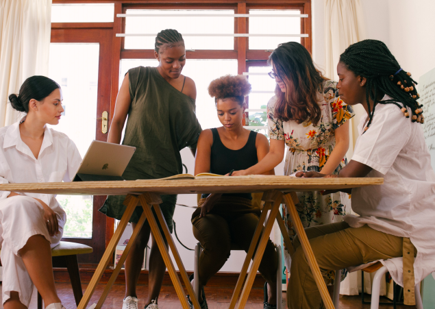 uwmglobal's tweet photo. Looking to establish your business overseas? A network of teammates in East Asia have opportunities for you to work with existing businesses or develop creative business solutions! If you long to see God work through your vocation to locals, we would love to talk! https://t.co/OxGIOjhQtb