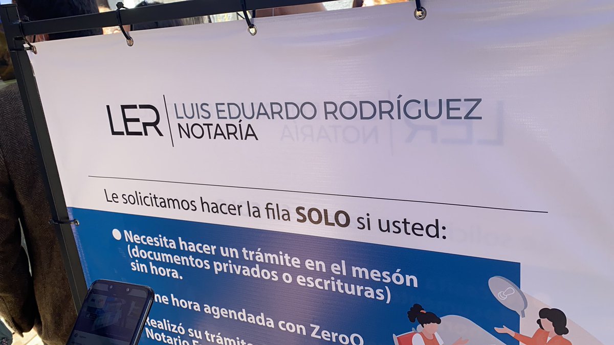 NEGROROA's tweet photo. @NotarioExpress no se respetan las horas asignadas llevo 30 min. esperando y faltan aún 6 personas antes que me atiendan . Exijo explicación se pago por el servicio. Personal que atiende culpa a @NotarioExpress https://t.co/pelrBv7yBr