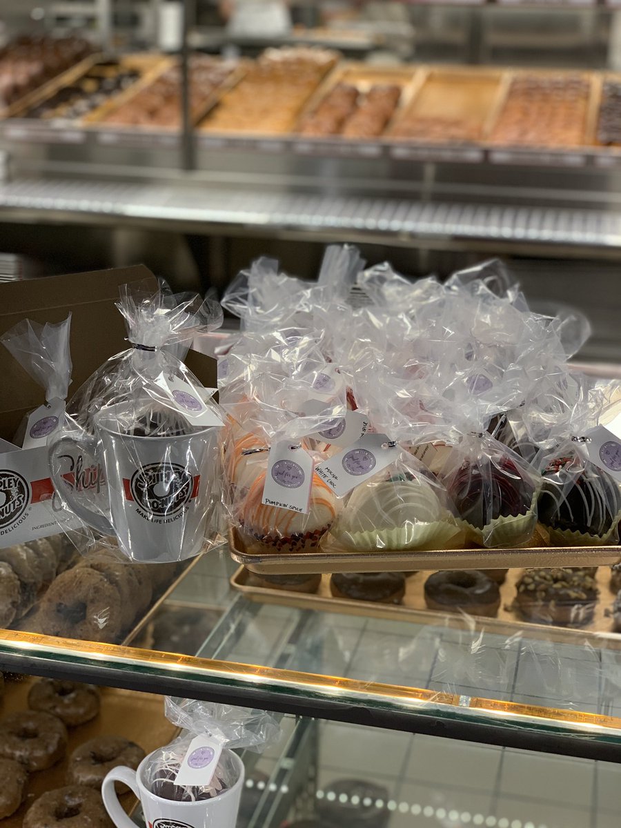 Shipley Do-Nuts Plano tweet media