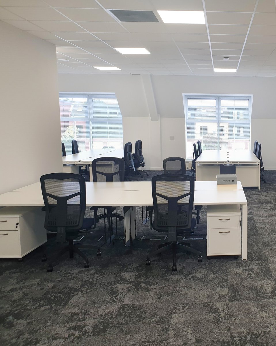 MPACTGRP's tweet photo. Delighted to have worked with @SummersInman  refurbishing existing office space at their new premises in Edinburgh. New AV equipment and breakout spaces, partitions to alter layout when needed and new Cat 6 data cabling throughout. https://t.co/pTYsjRum5u
