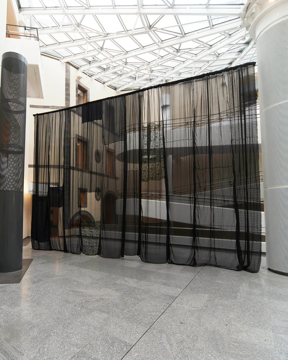studiojoeland's tweet photo. WE WERE SO VERY MUCH IN LOVE
New solo exhibition of Joël Andrianomearisoa
At the Musée D'art Roger Quilliot - Clermont Ferrand.
UNTIL 21 FEBRUARY 2021
FUGUE
TEXTILE . 2020
Courtesy . Sabrina Amrani
#joelandrianomearisoa #clermontferrand
#fite2020 #weweresoverymuchinlove https://t.co/0CvZXP46Bo