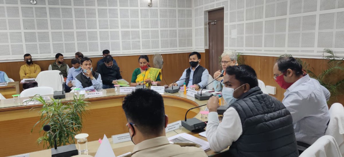 RebatiTripura's tweet photo. Took part in a Dist Level Review meeting of Aspirational Blocks chaired by Dy. CM Sri @Jishnu_Devvarma at Gandacherra, Dhalai today along with others.

We reviewed various ongoing works &amp; shared ideas to boost the development works for the welfare of people.

#ProgressingTripura https://t.co/0xYxJBi07Q