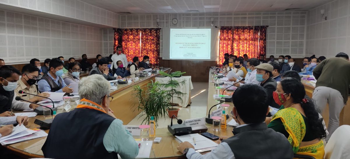 RebatiTripura's tweet photo. Took part in a Dist Level Review meeting of Aspirational Blocks chaired by Dy. CM Sri @Jishnu_Devvarma at Gandacherra, Dhalai today along with others.

We reviewed various ongoing works &amp; shared ideas to boost the development works for the welfare of people.

#ProgressingTripura https://t.co/0xYxJBi07Q