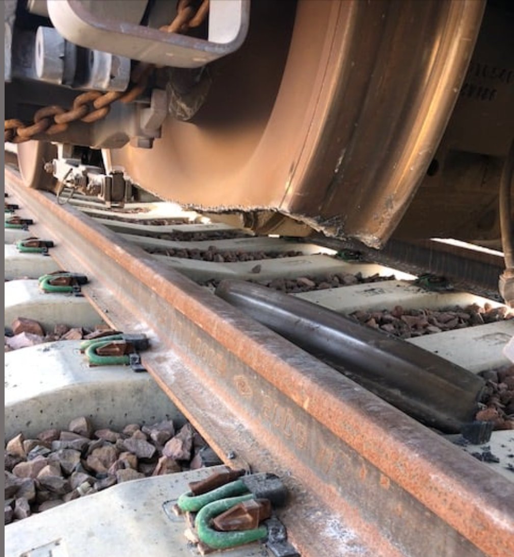 Coy Modem Knight tweet media