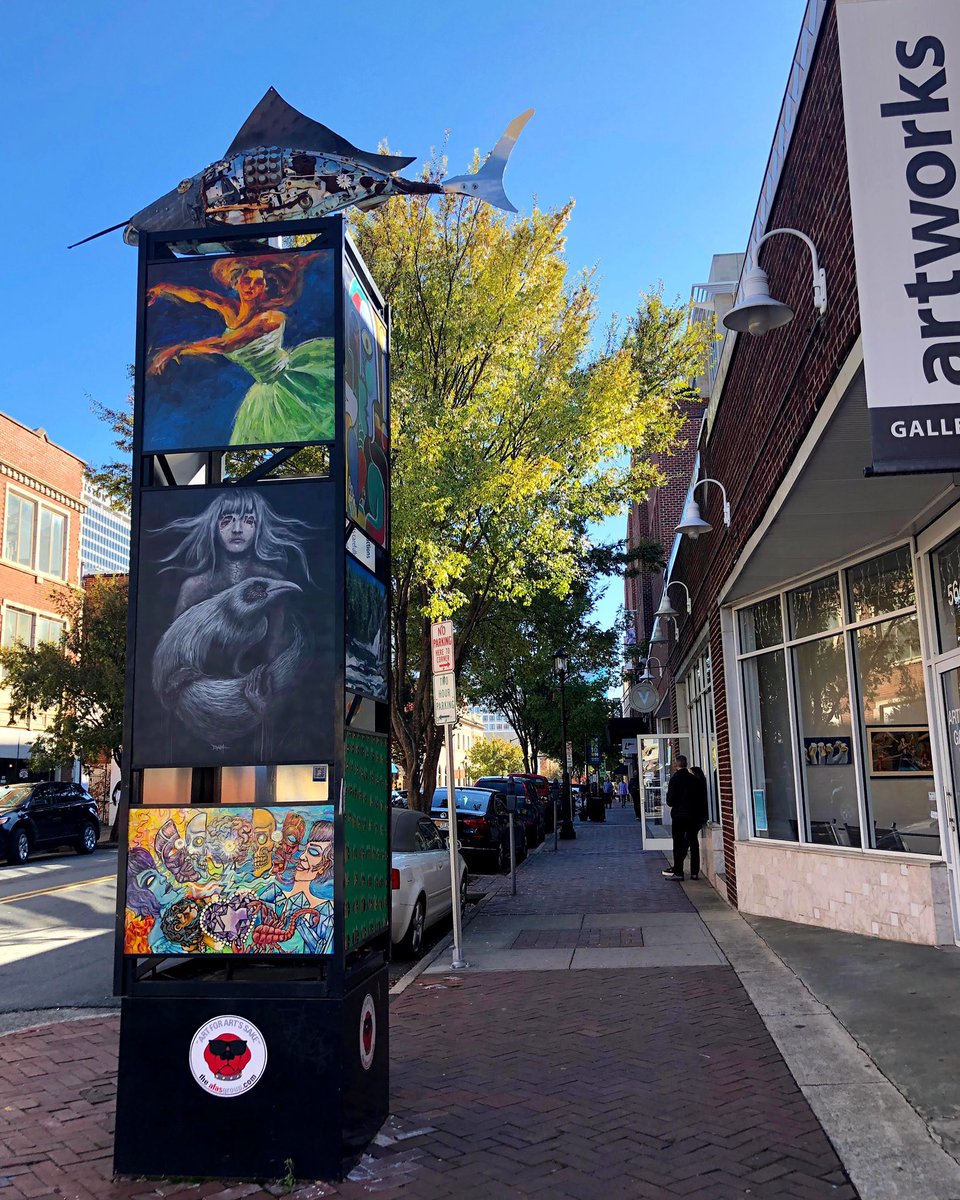 downtownWS's tweet photo. Hope everyone is enjoying the long weekend! If you are out and about holiday shopping, remember to #ShopLocal! 🛍 #DTWS #WSNC #FindItHere https://t.co/lhxWT4V8u2