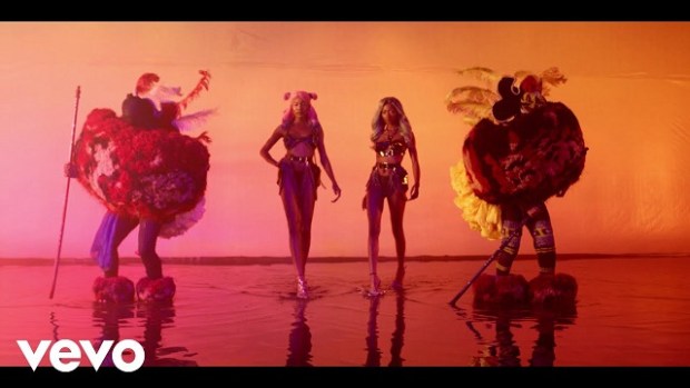GolibeTV's tweet photo. GolibeTV - New Music Video: Vector - No Worries Ft. Mastaa &amp; DJ Magnum @VectorThaViper @masterkraft_ #NoWorries #Vector #Mastaa #Masterkraft #DJMagnum
#MadeInNigeria #AfricaPrime #Afrobeat #HipHop #Rap https://t.co/V5Fmy3g7eC https://t.co/uT3nPCMf2o