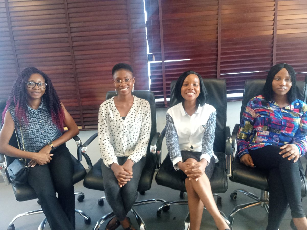 adebukkyZ21's tweet photo. #YLTPconference
#YLTP2020
Nice to learn with fellow Yalians and our powerful coordinator @ruhamah_ifere
It was a wonderful experience with a lot of enlightenments by vast experienced, professional speakers and panelists https://t.co/dCvskzJKLs