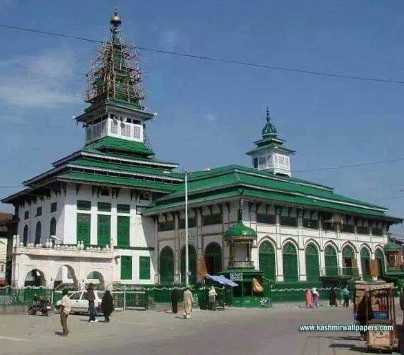 WaniMuminSalam4's tweet photo. #UrsShareef Mubaarak
Gousul Azam Dastegeer Sahab RA..... ❤❤❤❤ https://t.co/gI9JhEdyuM