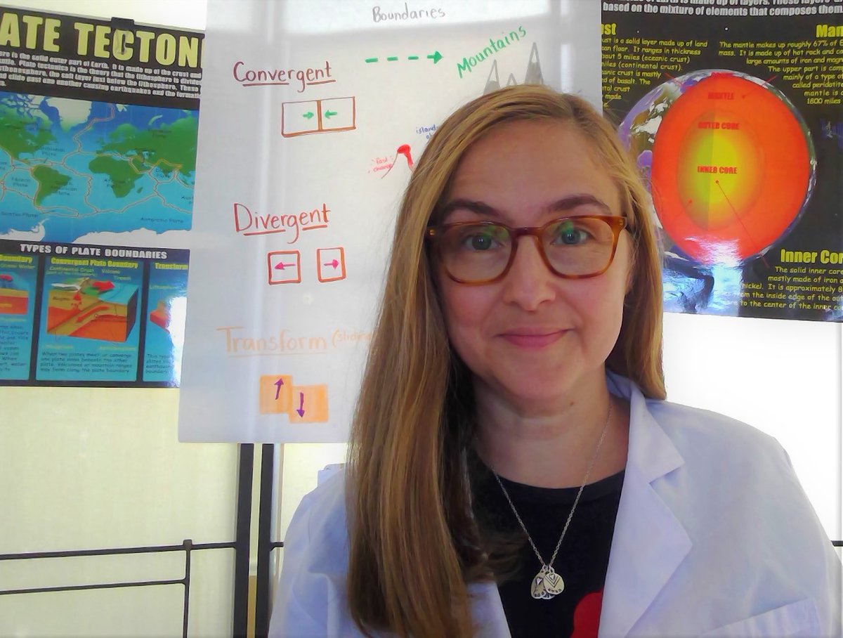 PWCSRecruit's tweet photo. #pwcsteacherspotlight

Marta Ransom has been teaching for 23 years &amp; is currently a STEAM teacher at @SPES_Eagles 

"I love exploring and making discoveries with kids and enjoy the chance to do that every day in my own classroom." https://t.co/CFWwXV5qBd