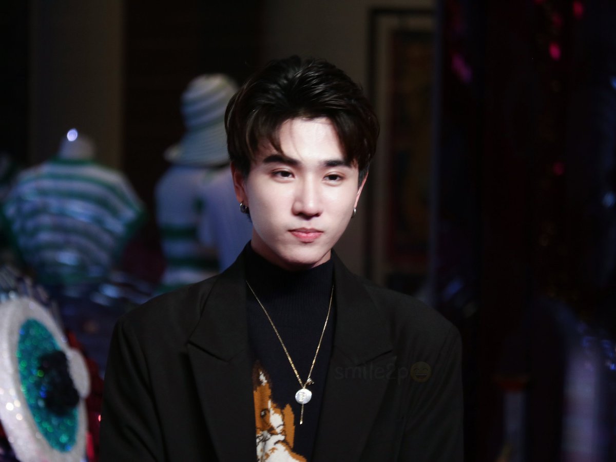 s_tudtu's tweet photo. "รู้ไหมครับ ผมเพิ่ง 19" 
#KDPPE
#perthtanapon 
#EMWINTERWONDERLANDXPERTH https://t.co/PJWVasZUGt