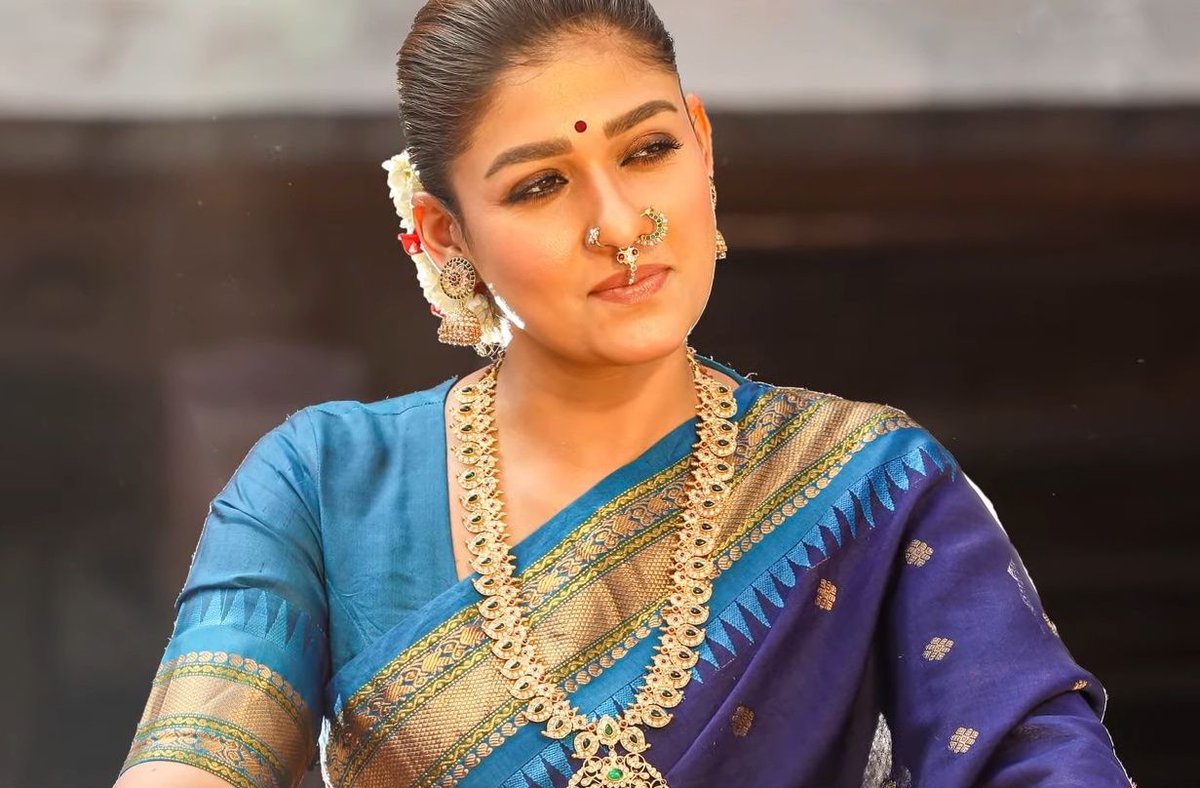 Thalaiviii Nayanthara as Goddess Mookuthi Amman!  ~ A Thread  #LadySuperstar  #Nayanthara