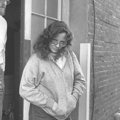 MoreThan_Murder's tweet photo. Episode 8 The Bloody: Girl In The Box is OUT NOW! Join us as we discuss the case of a 7 year long kidnapping in 1970's California
#truecrime
#truecrimepodcast #podcast #podcasting #thegirlinthebox #survival #manipulation #Applepodcasts #Spotify #googlepodcasts #like #RETWEEET https://t.co/csYHm6XROX