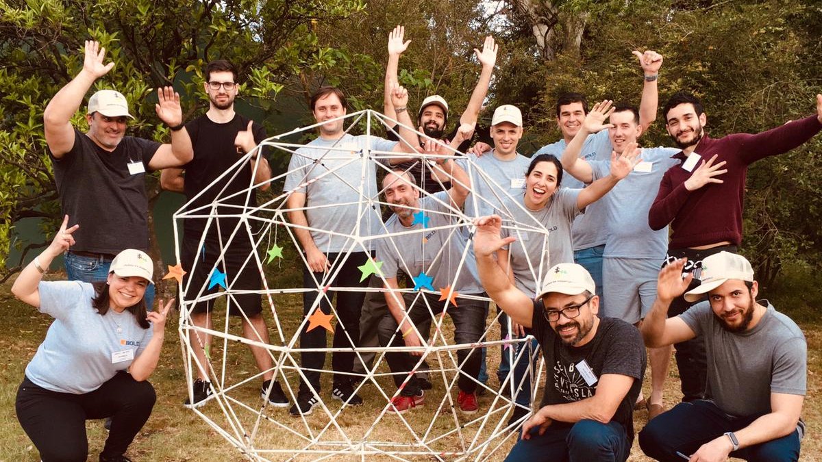 BoldMSS's tweet photo. Esta semana participamos de un Taller de Comunicación Eficiente y Espíritu de Equipo.
Fue una jornada muy interesante para compartir y aprender un poco más sobre nuestros compañeros y trabajar en las debilidades que se nos presentan como equipo.
¡Vamos por más!
🤜🏻🤛🏻 https://t.co/R4zKvRVGsL