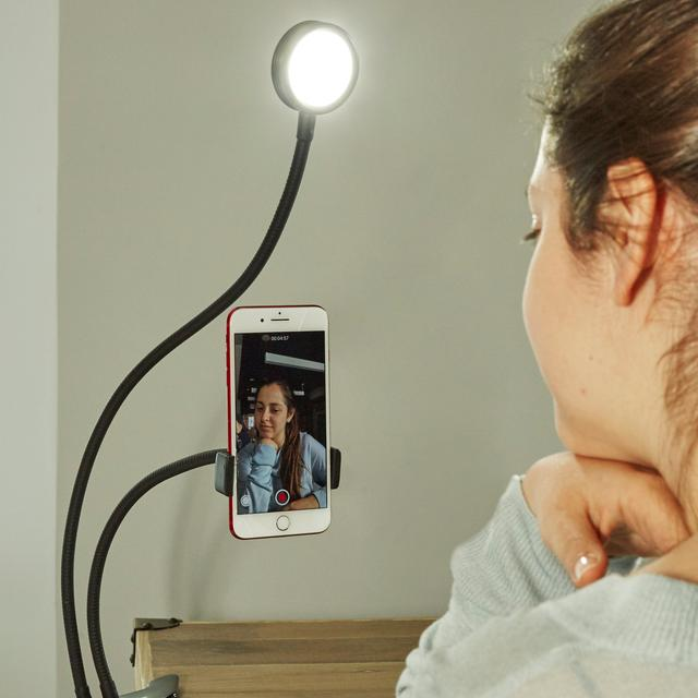 DannaBananas's tweet photo. The Live Streaming Kit can assist you!
https://t.co/Z2sY12dRnu
#TECH4ALL #zoom #onlineclasses #livestreaming
#LiveStreamingKit #HolidayTechGiftGuide2020
#GiftsfortheTechLover #TechNews #holidaygifts #giftideas #BlackFriday #SmallBusinessSaturday #supportsmall #shoponline https://t.co/ZVVEVjyHCb