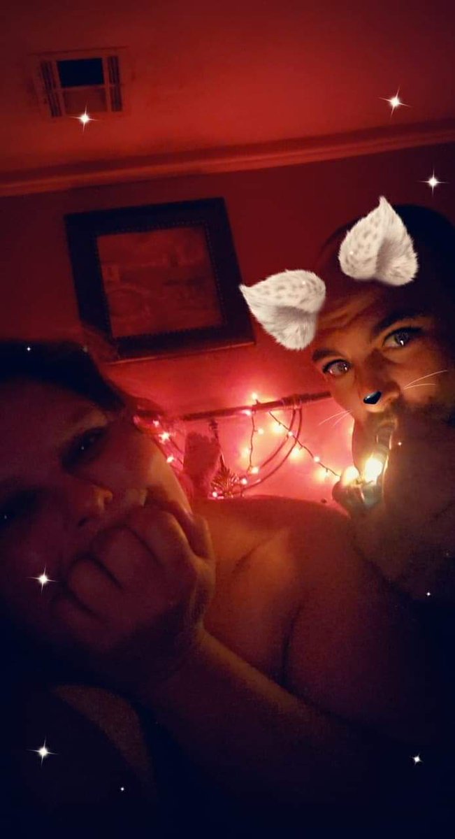 BigFunAdventur1's tweet photo. Just a little @Snapchat fun #redroom #Feet #AnimeArt #redlightdistrict #redlightspecial #420life #Playing #kinkyfun #sexytime #MESSAGE #bbwgodddess #assworhip https://t.co/wn1PmhYOg8
