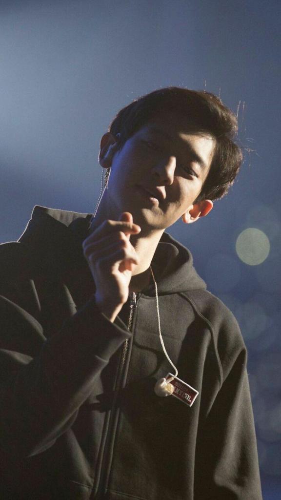 psycaa_'s tweet photo. chnyeol day❣️ https://t.co/tNyayJnNta