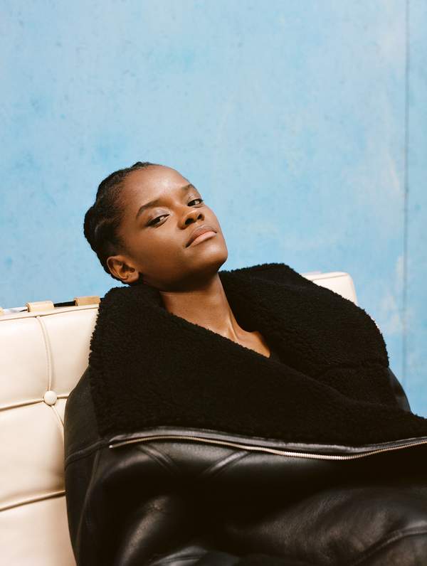 WrightBrasil's tweet photo. Mais algumas fotos da Letitia Wright para a PORTER. 📸🤍 https://t.co/nj5xhgaC7g