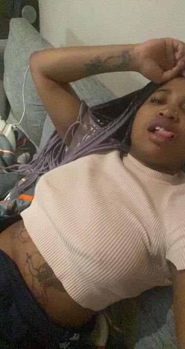 1 pic. @IntiOnlyfans Joint account! https://t.co/slvsq0IbvX
Expect pics and videos of us fucking each