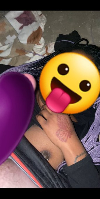 3 pic. @IntiOnlyfans Joint account! https://t.co/slvsq0IbvX
Expect pics and videos of us fucking each