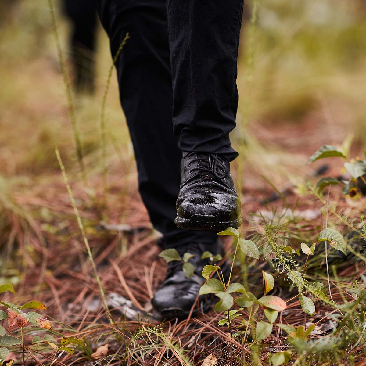 GORUCK's tweet photo. We dare you to find a challenge that the #MACV1 Rucking Boot can't handle. Perfect for rucking, especially longer rucks and trails with uneven terrain. Not to mention the #GORUCK Challenge (hello drain holes!). Grab a pair for only $145! https://t.co/feyieMbmsE | #BlackFridaySale https://t.co/Tdbay0q5sM