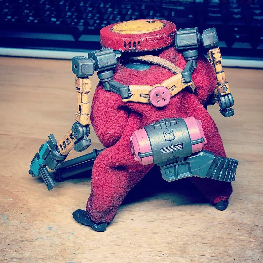 acidrainworld's tweet photo. <Shared by Kit Lau>
Custom made
Luggans Full armour ver😊
.
FAV-AP04 Viva la Loca - Halogen Fire Weapons Pack🤔
.
.
#acidrain #acidrainworld #luggans #actionfigures #artwork #SciFi #Sciencefiction #Scifiart #War #Soldiers #Military #sciencefictionart #cyberpunk #AP04 #pia https://t.co/BJXO4lD9VN