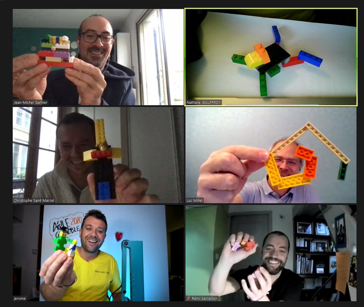 RemyOursEnPeluc's tweet photo. #SavvyThinking #Highlights @njeauffroy: 'Le #LSP en remote ça marche !
Merci à nos participants d'avoir joué avec @j_bourgeon , Luc Millet et moi-même à #AgileGrenoble, cet atelier a été riche d'enseignements ! ' https://t.co/gFpv50zHz0, see more https://t.co/EoSViFVYT2