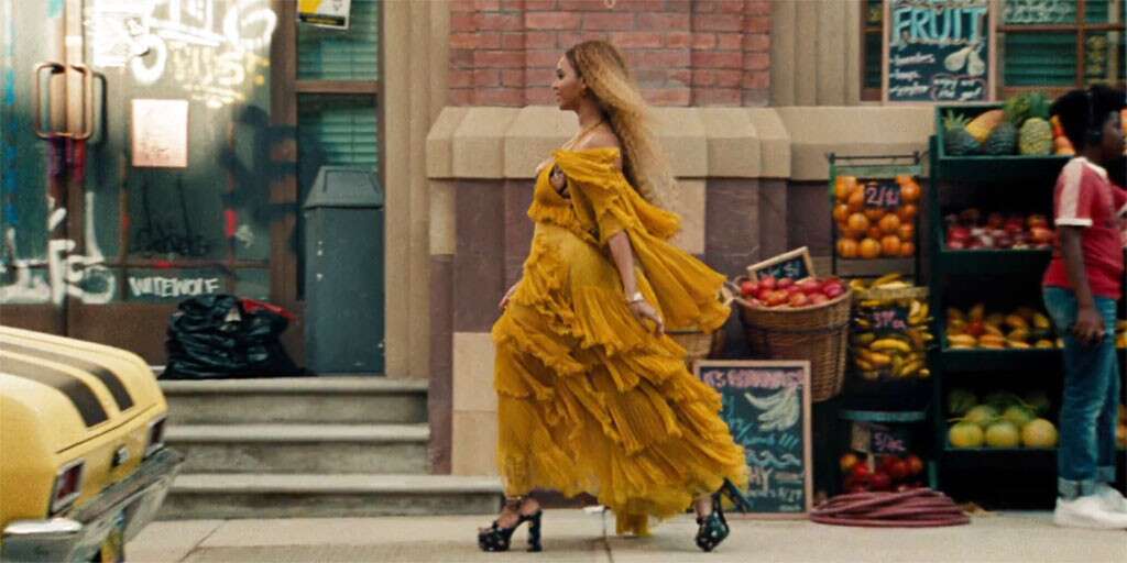Слышали альбом Бейонсе Lemonade🍋? А почему она назвала его именно так? Все дело в идиоме When life gives you lemons...
Хотите разобраться подробнее, читайте нашу статью: blog.tutoronline.ru/poleznye-idiom…