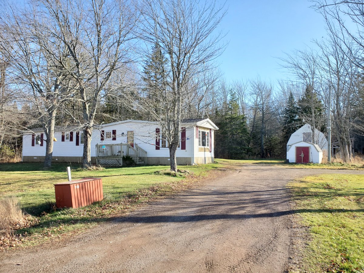 EricMurrayR's tweet photo. 🏠 New Listing - 10 Trafalgar 🏠
.
📍 - Dundas, NB
💲 - 94,900
🛏 - 2
🛁 - 1
.
Eric Murray - Greater Moncton Realtor
📞 - 506-863-8802
💻 - ericmurrayrealestate@gmail.com
https://t.co/ZXwPmuAIBa 
Team Leslie - RE/MAX Avante
.
.
.
#irishtown #moncton #monctonnb #newbrunswick https://t.co/boVHmwnsk3