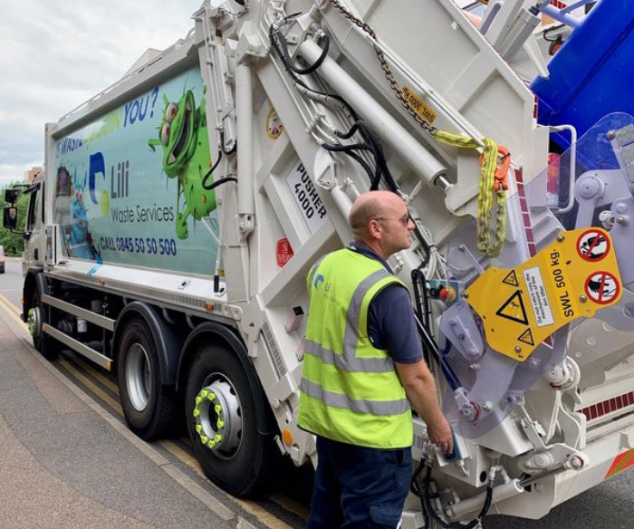 Recycling experts <a href="/LiliWaste/">Lili Waste Services</a> move in to clean up Canterbury 
kentlive.news/special-featur…
#ad #environment #wastenot #clean