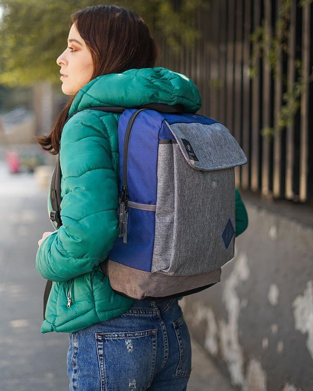 equismx's tweet photo. Nos fuimos de pata de perro por toda la ciudad. ¿Nos acompañas? #CDMX #MochilasEquis #Mochila #Backpack https://t.co/XeIizLzatQ
